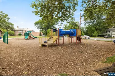 7 Burnham Place, Fair Lawn, NJ 07410 - Photo 26