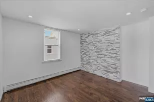 11 Elm St, Ridgefield Park, NJ 07660 - Photo 12