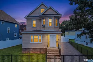 11 Elm St, Ridgefield Park, NJ 07660 - Photo 1