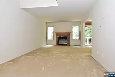 281 E Vista View Drive, Mahwah, NJ 07430 - Photo 6
