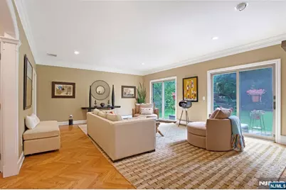 102 Seminary Drive, Mahwah, NJ 07430 - Photo 12
