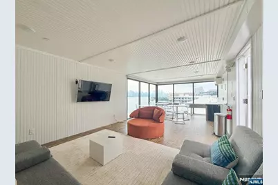 9 Somerset Lane Ph 608/614 #PH 608/614, Edgewater, NJ 07020 - Photo 30