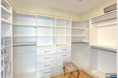 9 Somerset Lane Ph 608/614 #PH 608/614, Edgewater, NJ 07020 - Photo 24