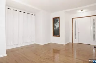 515 N Monroe St, Ridgewood, NJ 07450 - Photo 4