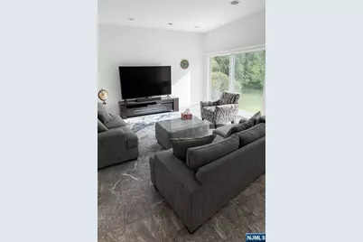 44 Adams Drive, Cresskill, NJ 07626 - Photo 4