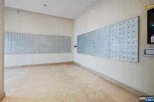 200 Winston 720, Cliffside Park, NJ 07010 - Photo 34