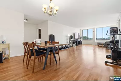 200 Winston 720 #720, Cliffside Park, NJ 07010 - Photo 10