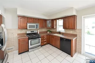 186 Palmer Terrace, Wood Ridge, NJ 07075 - Photo 22