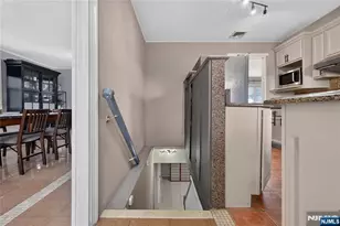 8 Coyles Ct, Clifton, NJ 07013 - Photo 28