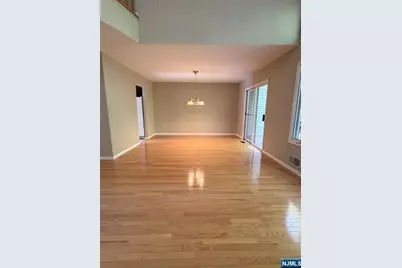 19 Lakeview Drive, Old Tappan, NJ 07675 - Photo 4