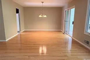 19 Lakeview Dr, Old Tappan, NJ 07675 - Photo 4