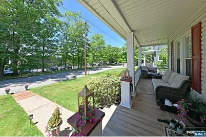 264 Morse Avenue, Wyckoff Township, NJ 07481 - Photo 4