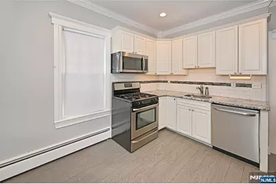 264 Morse Avenue, Wyckoff Township, NJ 07481 - Photo 8