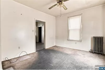 223 Montgomery Street, Bloomfield, NJ 07003 - Photo 8