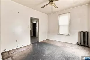 223 Montgomery St, Bloomfield, NJ 07003 - Photo 8