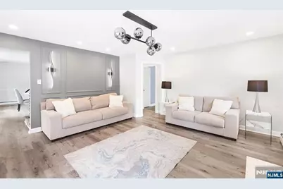 33 Beverly, West Caldwell, NJ 07006 - Photo 6