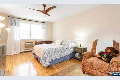 605 Grove Street E3 #E3, Clifton, NJ 07013 - Photo 14