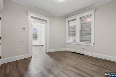 292 Claremont Avenue 1st Floor #1st Floor, Jersey City, NJ 07305 - Photo 6
