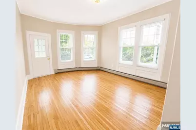 33 Maple Street, Allendale, NJ 07401 - Photo 4