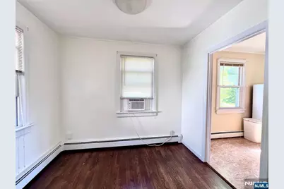 164 Delaware Avenue 2 #2, Dumont, NJ 07628 - Photo 6
