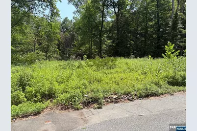 125 Ferri Street, Wayne, NJ 07470 - Photo 2