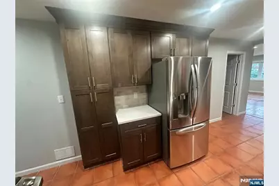 129 Sussex Street 1 #1, Harrison, NJ 07029 - Photo 4