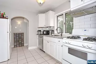 120 Liberty Street 2 #2, Ridgewood, NJ 07450 - Photo 6