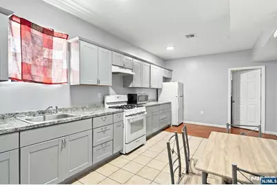 502 18th Street, Newark, NJ 07103 - Photo 14