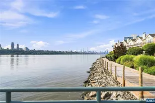 200 Grand Cove Way 4J, Edgewater, NJ 07020 - Photo 28