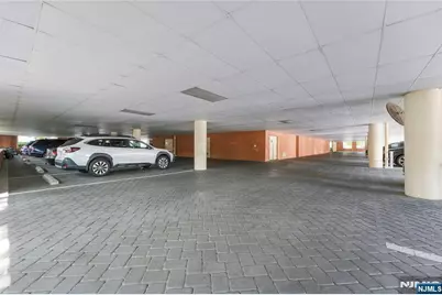 200 Grand Cove Way 4J #4J, Edgewater, NJ 07020 - Photo 36