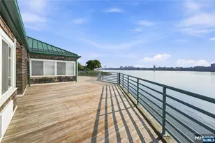 200 Grand Cove Way 4J, Edgewater, NJ 07020 - Photo 36