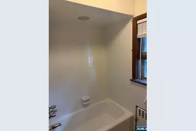 575 Palisade Avenue 2 #2, Cliffside Park, NJ 07010 - Photo 12