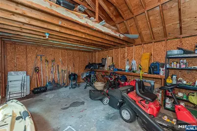 45 Erie Avenue, Midland Park, NJ 07432 - Photo 38