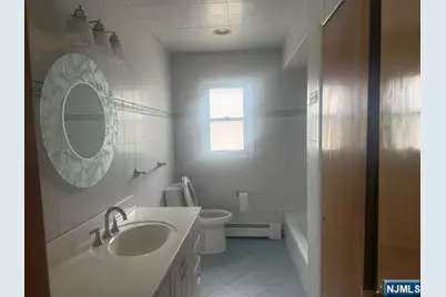97 Morrell Place 2nd Floor #2nd floor, Garfield, NJ 07026 - Photo 6
