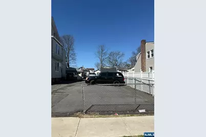61 Chester Avenue, Irvington, NJ 07111 - Photo 2