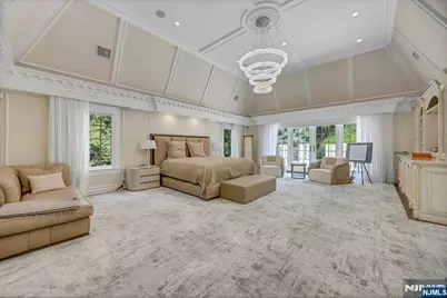 186 Hoover Drive, Cresskill, NJ 07626 - Photo 26
