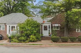 1003 Cumbermeade Rd, Fort Lee, NJ 07024 - Photo 4
