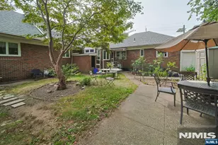 1003 Cumbermeade Rd, Fort Lee, NJ 07024 - Photo 20