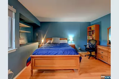 590 Sanderling Court 590 #590, Secaucus, NJ 07094 - Photo 20