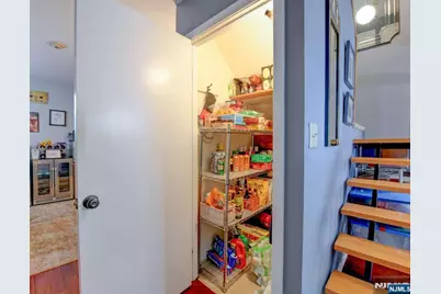 590 Sanderling Court 590 #590, Secaucus, NJ 07094 - Photo 12