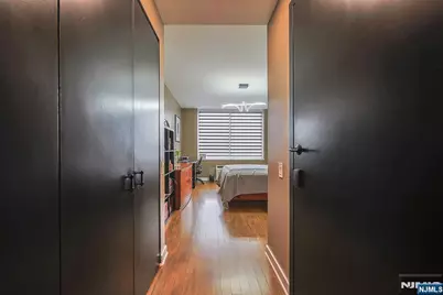612 Hudson 612 #612, Edgewater, NJ 07020 - Photo 18