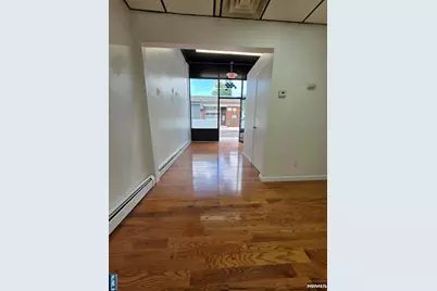 30 Fort Lee Road, Bogota, NJ 07603 - Photo 2