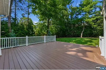97 Lawrence Parkway, Tenafly, NJ 07670 - Photo 30