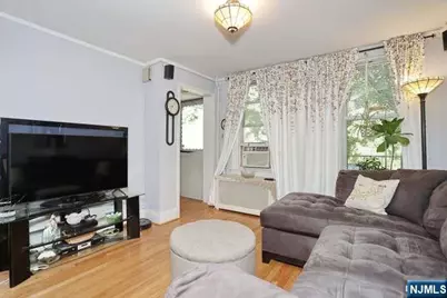531 6th Street, Carlstadt, NJ 07072 - Photo 4