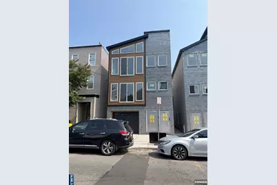 195 12th Avenue, Newark, NJ 07107 - Photo 1