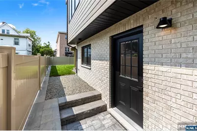 465A 1st Street A #A, Palisades Park, NJ 07650 - Photo 32