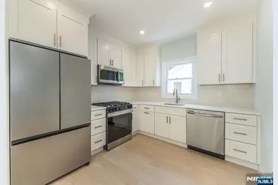 40 Brighton Avenue, Bloomfield, NJ 07003 - Photo 2