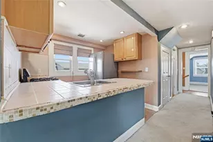 41 Beekman St, Bloomfield, NJ 07003 - Photo 6