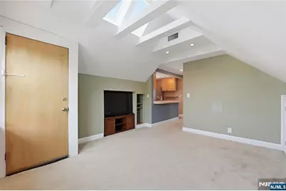 41 Beekman Street, Bloomfield, NJ 07003 - Photo 2