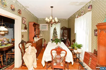 10 Ackerman Avenue, Emerson, NJ 07630 - Photo 12